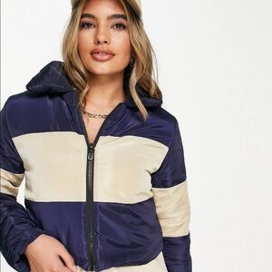 Cropped puffer jacket - New with tag